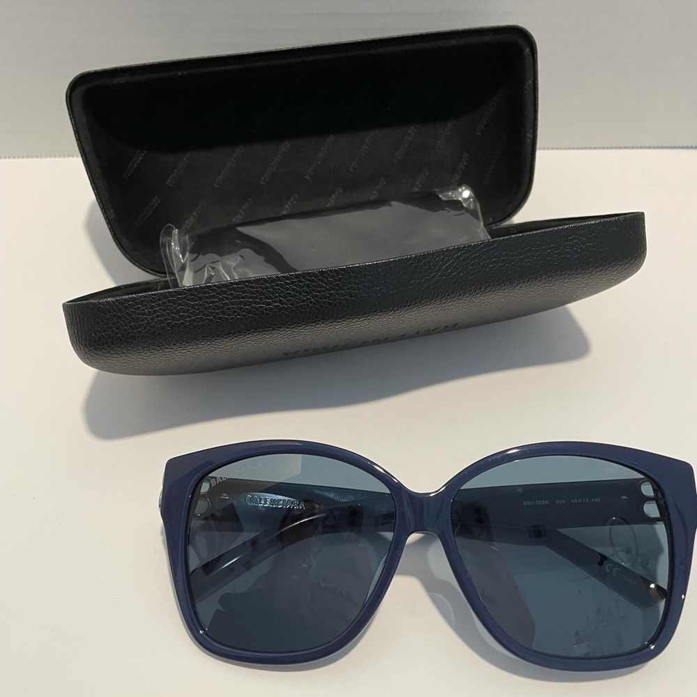Balenciaga sunglasses new (Sold) - Picture 1 of 6